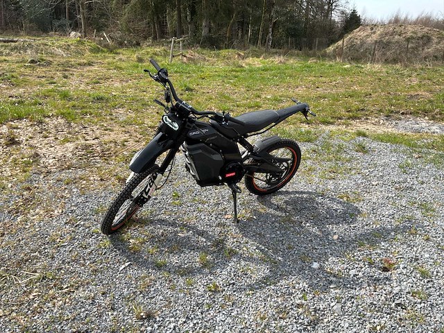 Caofen f80 elektrische motocrossfiets - afbeelding 1 van  16