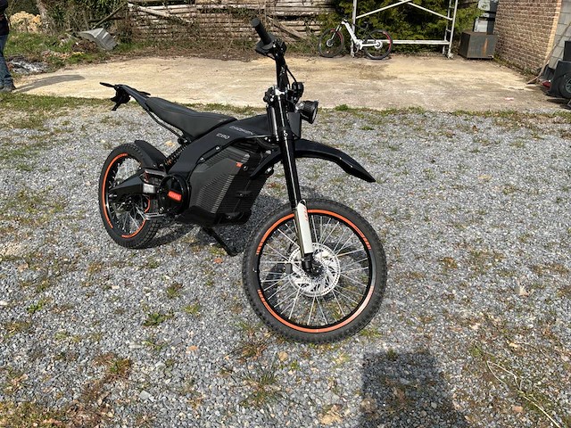 Caofen f80 elektrische motocrossfiets - afbeelding 12 van  14