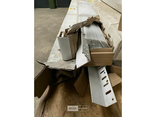 Caperol thermisch sokkelprofiel met pleistergaas (39x) - afbeelding 2 van  6