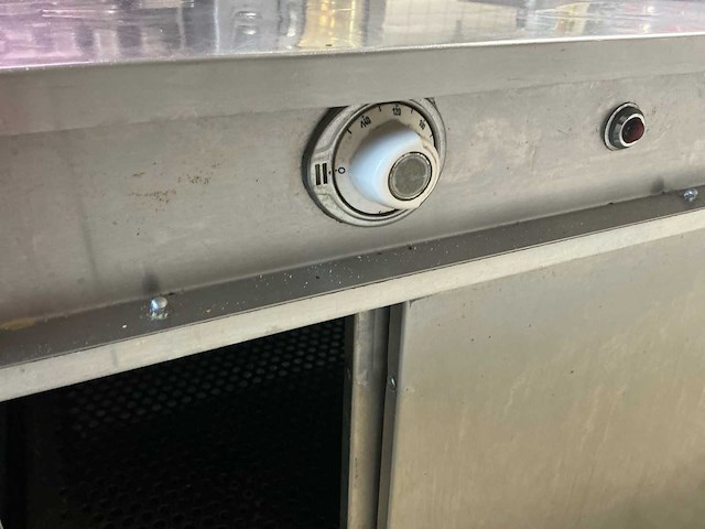 Capic warmhoudkast - afbeelding 3 van  6