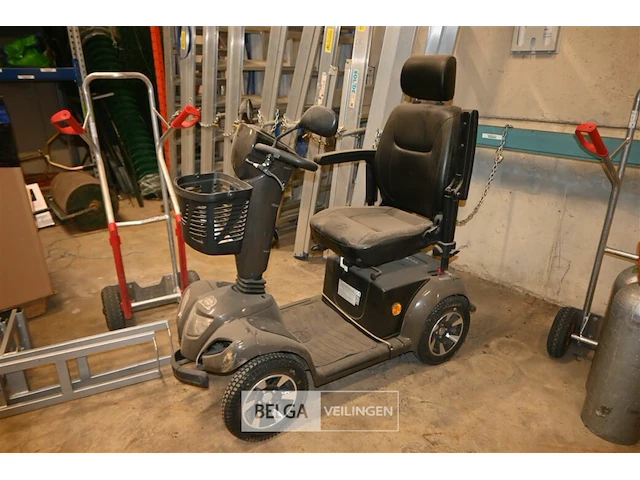 Capro scootmobiel - afbeelding 1 van  7