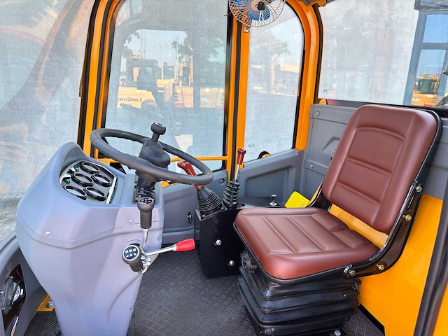 Captok - 2026 - ck35 - ruwterrein heftruck - afbeelding 38 van  51