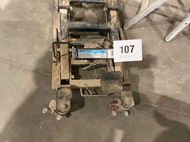 Car jack bhm04-01 garagekrik - afbeelding 2 van  5