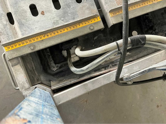 Carat p3512 brugzaagmachine - afbeelding 9 van  12