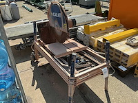 Carat professionele tegelzaagmachine 380 v met tafel - afbeelding 1 van  2