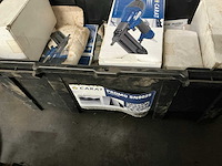 Carat sn8025 pneumatische tacker - afbeelding 1 van  1