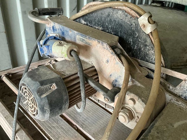 Carat t-4010 tegelzaagmachine - afbeelding 4 van  4