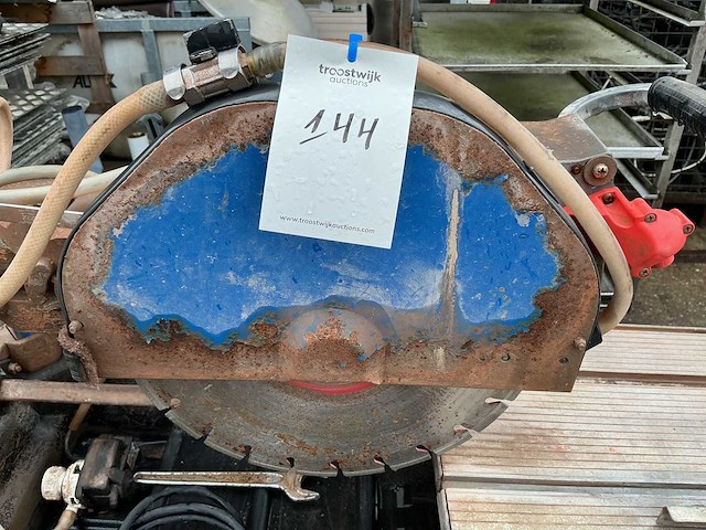Carat tegelzaagmachine 380 v met tafel - afbeelding 2 van  2
