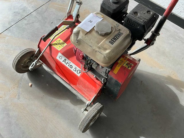 Caravaggi ario-50 verticuteermachine - afbeelding 6 van  6