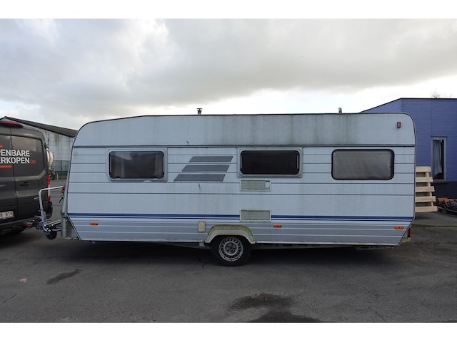 Caravan hymer - afbeelding 12 van  18