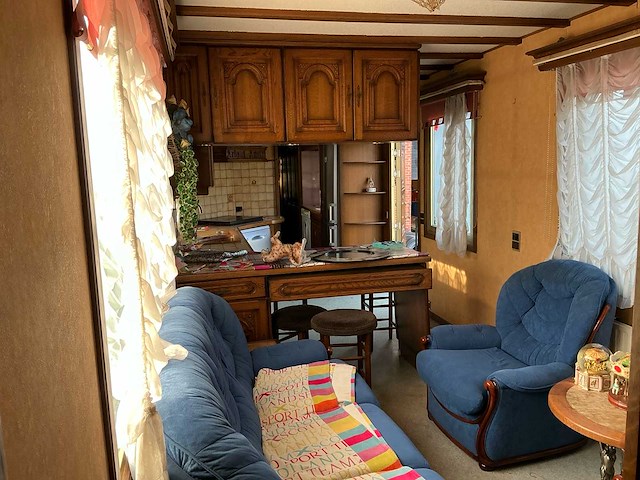 Caravan / woonwagen - afbeelding 8 van  25