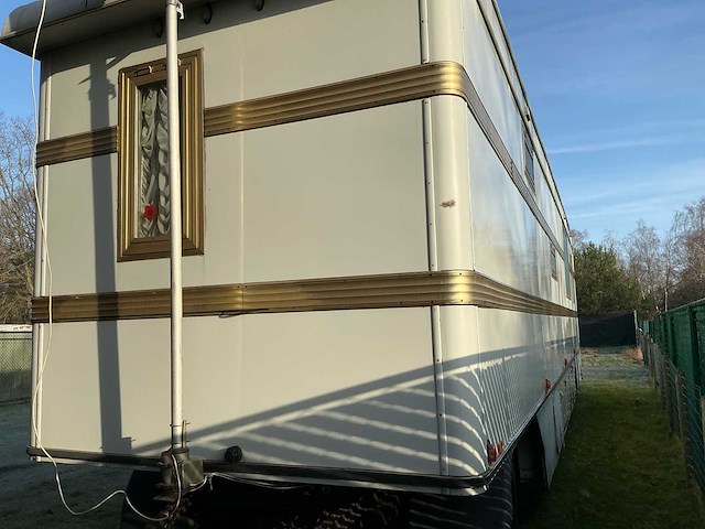 Caravan / woonwagen - afbeelding 22 van  25