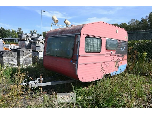 Caravan - afbeelding 1 van  11