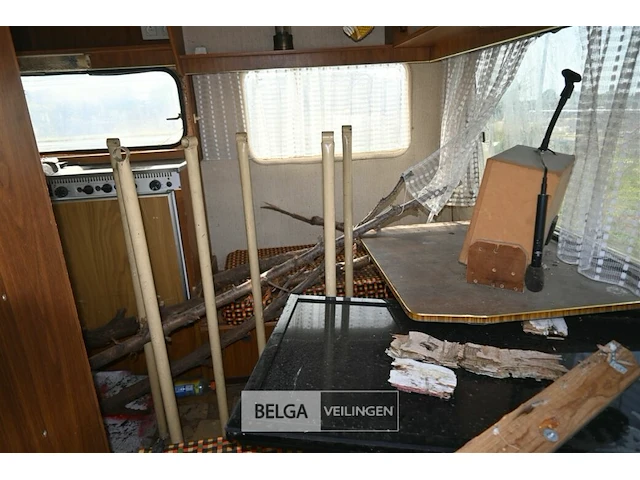 Caravan - afbeelding 9 van  11