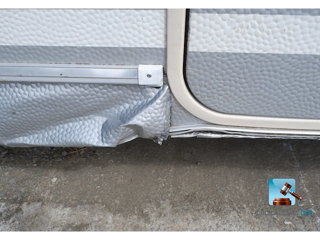 Caravan - afbeelding 20 van  25