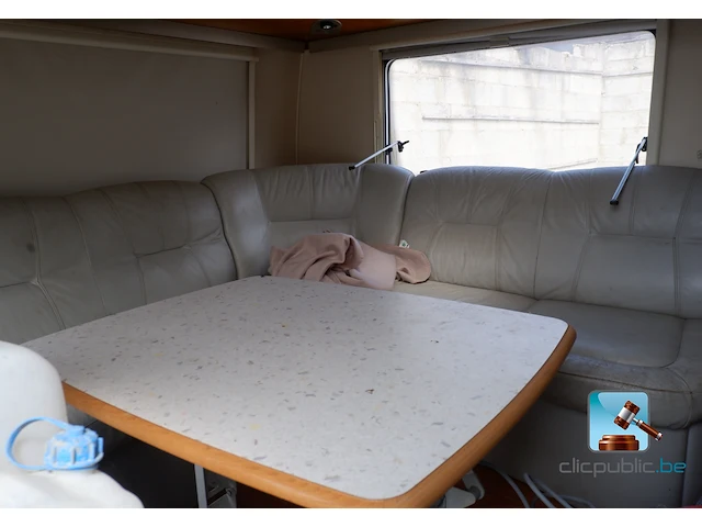 Caravan - afbeelding 21 van  25