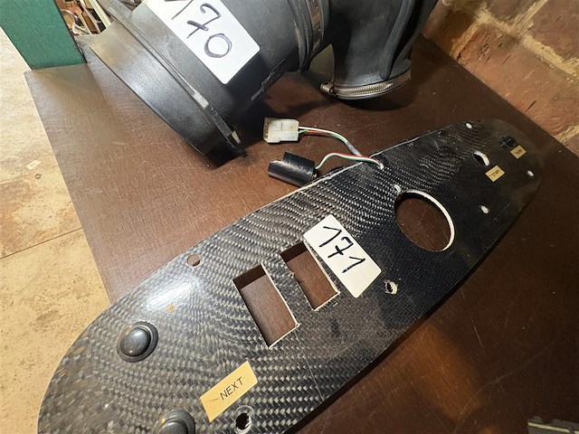 Carbon dash - afbeelding 1 van  3