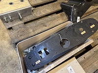 Carbon dashboard met stack schakellamp - afbeelding 2 van  3
