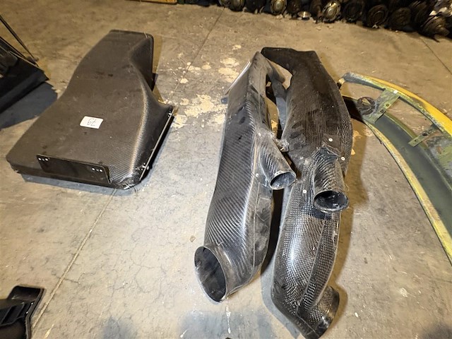 Carbon luchtinlaat - afbeelding 2 van  3