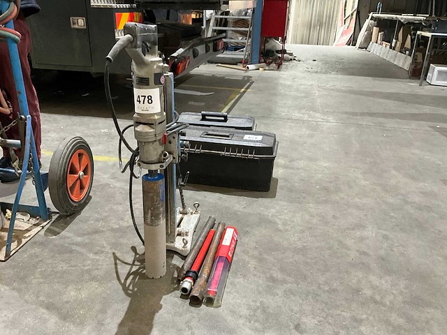 Cardi il talpa 1 boorstatief + diamantboormachine - afbeelding 1 van  3