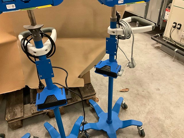 Carescape v100 digitale bloeddrukmeter(3x) - afbeelding 4 van  7