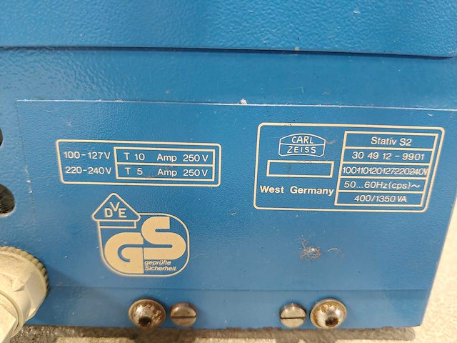 Carll zeiss microscope opmi 1-fc on universal s2 floorstand - afbeelding 15 van  18