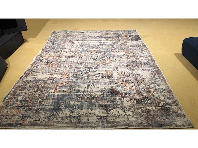 Carpet - afbeelding 1 van  5