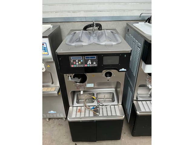 Carpigiani ijsmachine (3x) - afbeelding 9 van  12