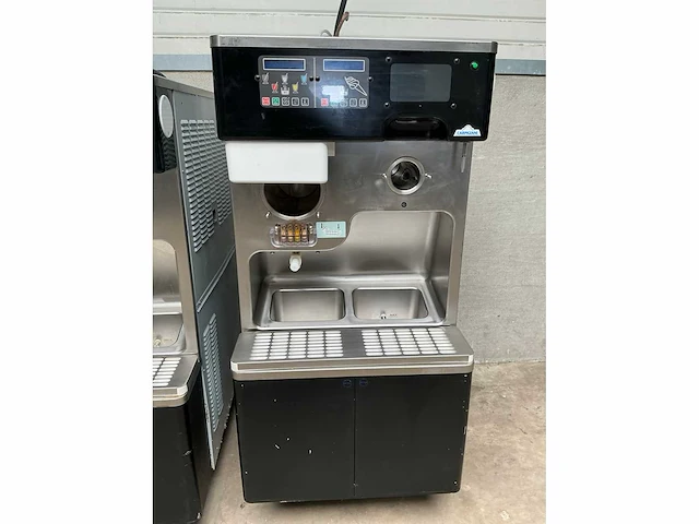 Carpigiani ijsmachine (3x) - afbeelding 10 van  12