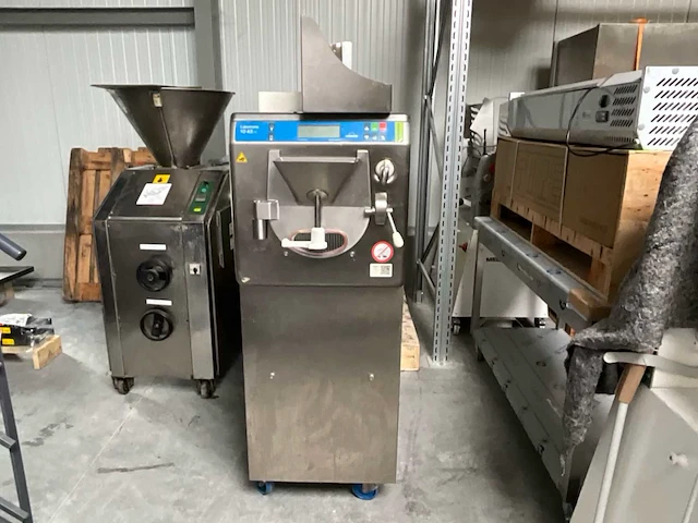 Carpigiani labotronic 10 45 he ijsmachine - afbeelding 1 van  3