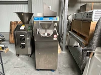 Carpigiani labotronic 10 45 he ijsmachine - afbeelding 1 van  3