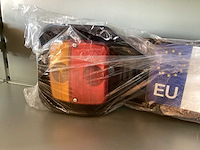 Carpoint lichtbalk voor fietsdrager - afbeelding 4 van  4