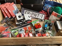 Carpoint mix kavel diverse auto accessoires
