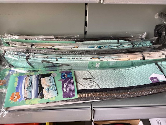 Carpoint mix kavel ruitbeschermer - afbeelding 1 van  5