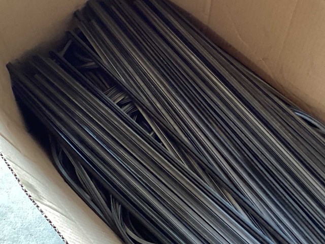 Carpoint mix kavel ruitenwisserbladen - afbeelding 2 van  4