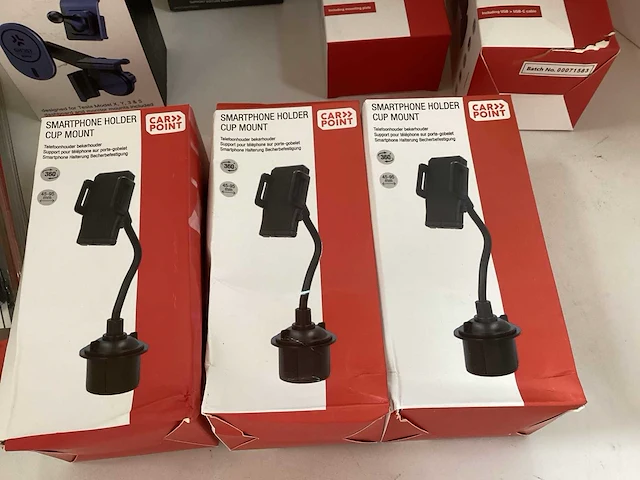 Carpoint mix kavel telefoonhouders en -laders (11x) - afbeelding 3 van  5