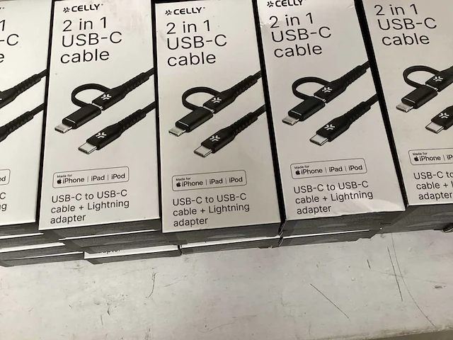 Carpoint mix kavel telefoonhouders en laadkabels (36x) - afbeelding 2 van  4