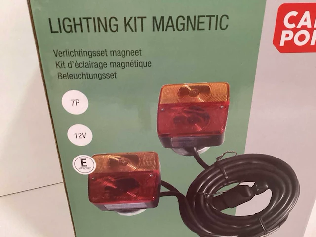 Carpoint verlichtingset magnetisch - afbeelding 2 van  5