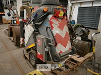 Carré galopin elektrische straatveegmachine - afbeelding 2 van  6