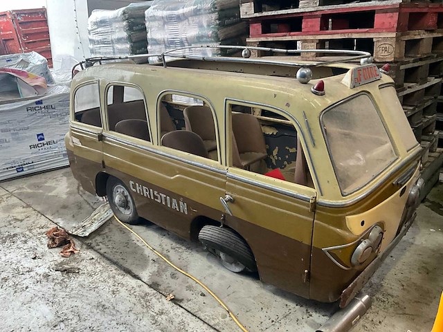 Carrousel minibus - afbeelding 2 van  8