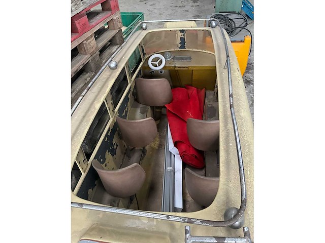 Carrousel minibus - afbeelding 5 van  8