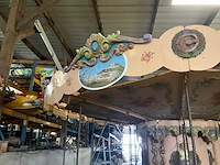 Carrousel - afbeelding 25 van  28