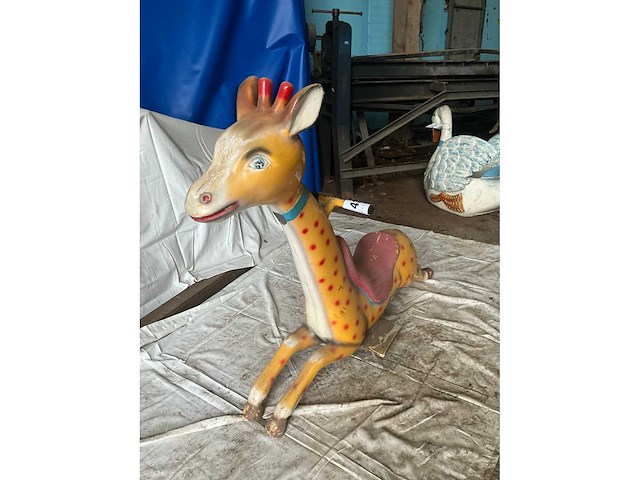 Carrouselgiraf - afbeelding 4 van  5
