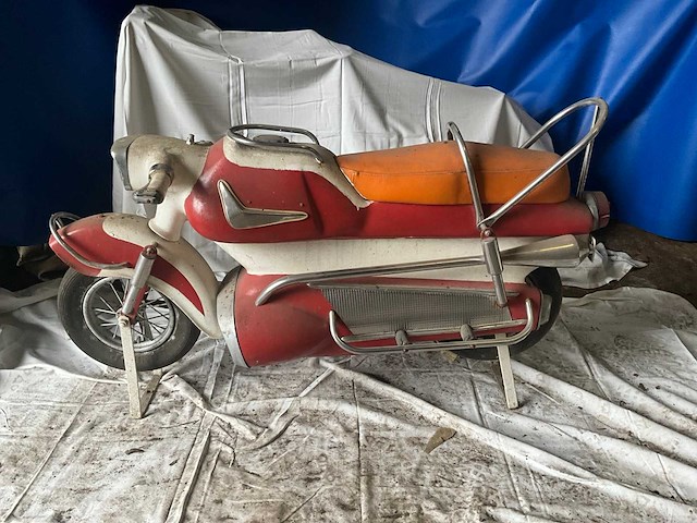 Carrouselmotor - afbeelding 1 van  8