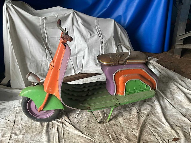 Carrouselmotor - afbeelding 1 van  8