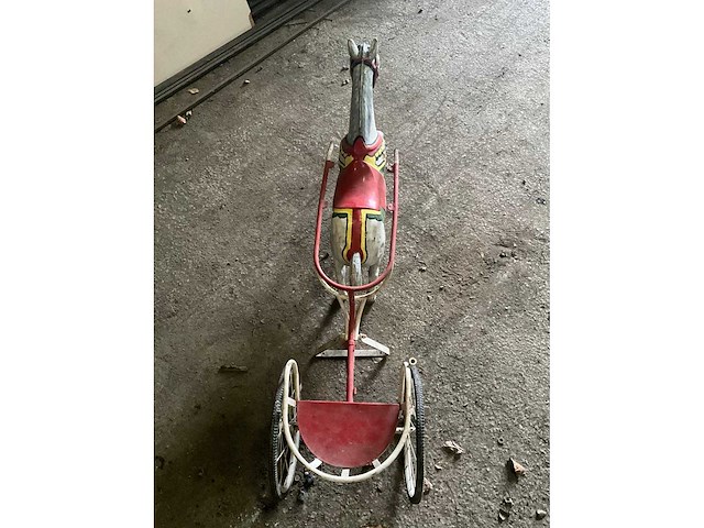 Carrouselpaard met kar - afbeelding 2 van  10