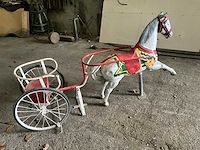 Carrouselpaard met kar - afbeelding 4 van  10