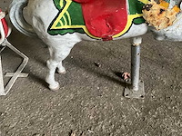 Carrouselpaard met kar - afbeelding 8 van  10