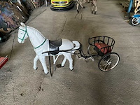 Carrouselpaard met kar - afbeelding 1 van  8