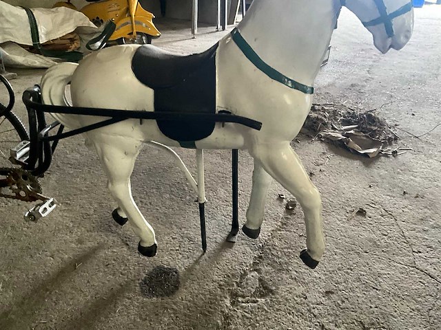 Carrouselpaard met kar - afbeelding 5 van  8